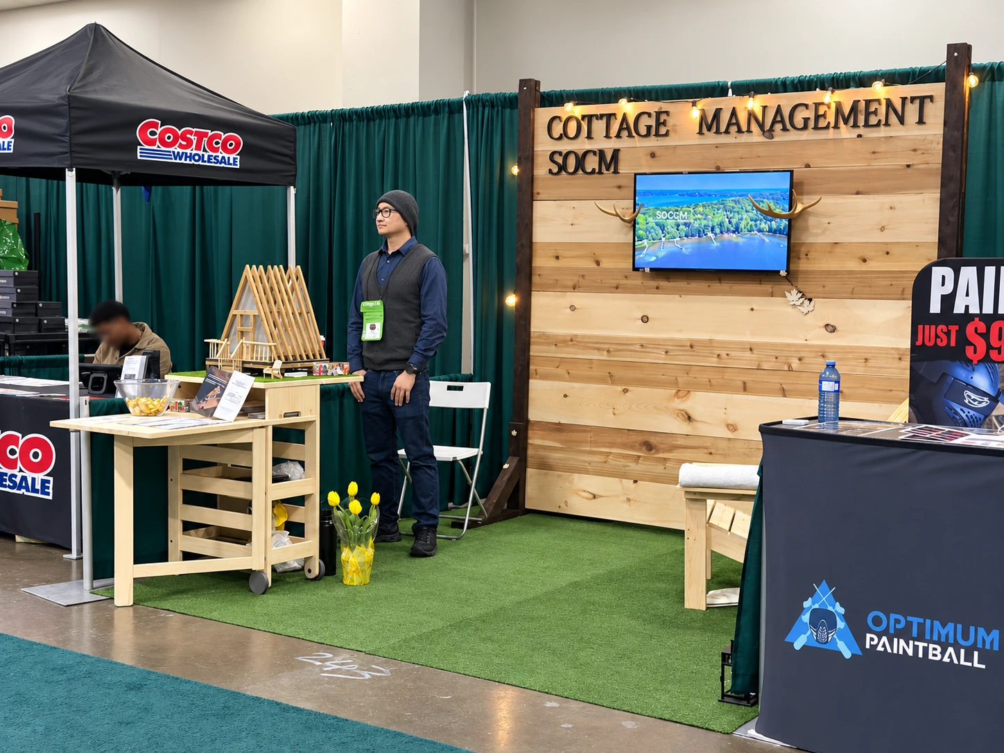 SOCM presence at an Ontario cottage industry show with its event display.